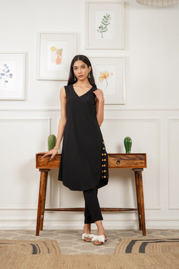 Netose Black Sleeveless Relaxed Fit Kurta Pant Set