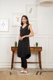 Netose Black Sleeveless Relaxed Fit Kurta Pant Set