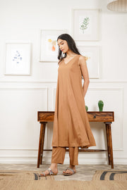 Netose Brown Sleeveless Kurta Pant Set
