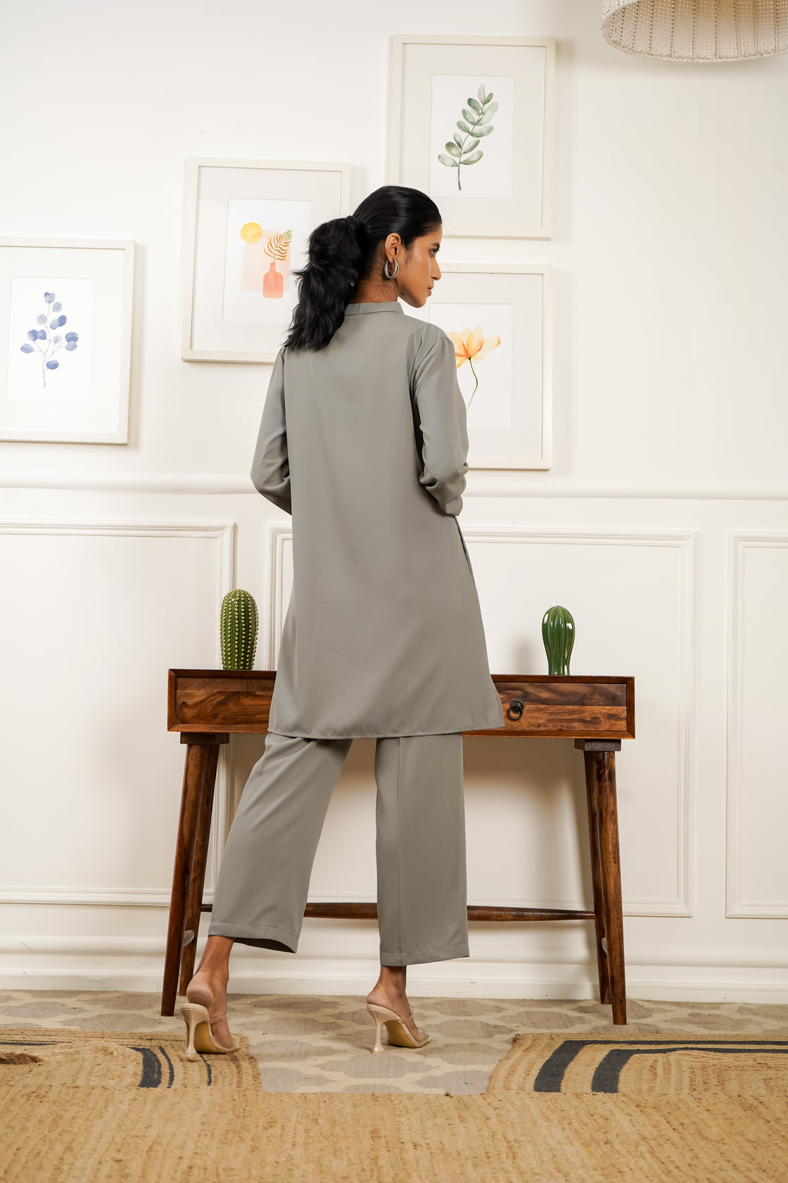 Netose Grey Relaxed Fit Co-ord Set – Netose By LakhNeet (I) Private Limited
