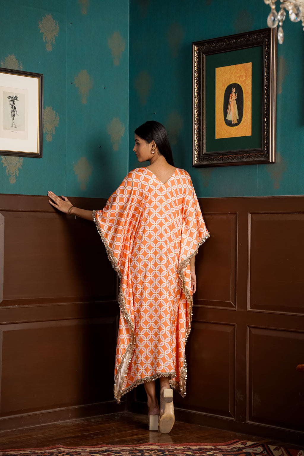 Netose Orange Pink Satin Kaftan – Netose By LakhNeet (I) Private Limited