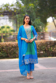 Netose polka dot Green and blue kurta set