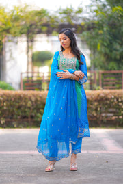 Netose polka dot Green and blue kurta set
