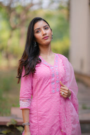 Netose Cotton pink suit