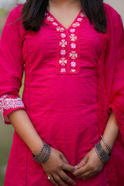 Netose Pink Kurta Set With Dupatta