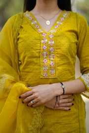 Netose Cotton kurta set in Mustard