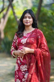 Netose Red Floral kurta set with duppata