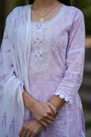 Netose Cotton Straight kurta set in lavender