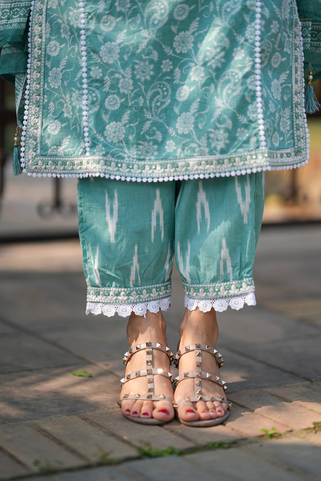 Netose Cotton Straight kurta set – Netose By LakhNeet (I) Private Limited